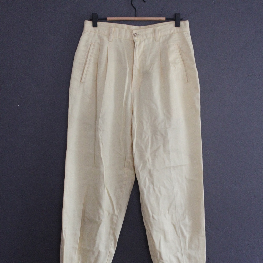 Pale yellow cotton high waisted pants